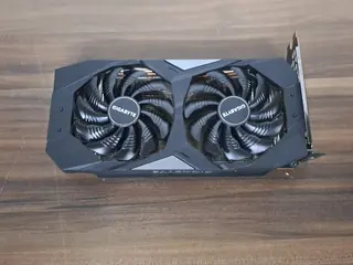 Placa de vídeo Gigabyte Radeon RX 5500 XT — leilão em Taboão Da Serra/SP