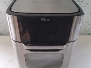 3 itens: Fritadeira elétrica Philco, bebedouro de mesa Cadence e máquina de gelo Gelopar — leilão em Taboão Da Serra/SP