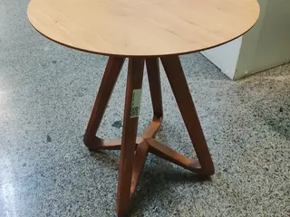 Mesa de centro — leilão em Porto Alegre/RS