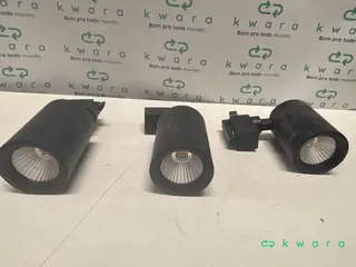 Aprox. 31 luminárias diversass — leilão em Taboão Da Serra/SP