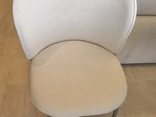Cadeira (mesa de jantar) — leilão em São Paulo/SP