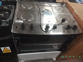 2 Fogões — leilão em Jundiaí/SP