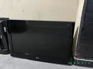 2 Televisores LG 32” — leilão em São Paulo/SP