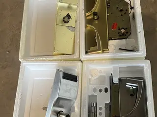 Aprox. 10 fechaduras eletrônicas para hotéis diversas — leilão em Foz Do Iguaçu/PR