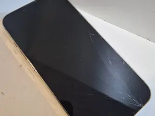 iPhone 13 pro 128GB dourado — leilão em Taboão Da Serra/SP