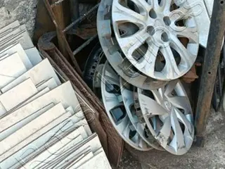 Bagageiro Gol, Calotas, TV (12 peças) — leilão