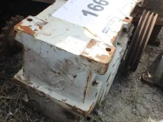 REDUTOR - Aprox. 250 Kg — leilão