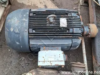 02 UN. - MOTOR ELÉTRICO WEG 40CV 1700 RPM — leilão