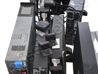 11 PÇS. NOBREAK DIVERSOS MARCA APC - SEM BATERIAS — leilão (foto 2)