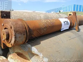 ROLETE - Aprox. 120 Kg — leilão