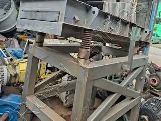 PENEIRA VIBRATORIA EM AÇO INOX — leilão