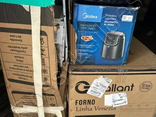 LOTE COM 01 FORNO DE EMBUTIR ( VIDRO QUEBRADO), 02 AIRFRYER E 01 BEBEDOURO / AVARIADOS AMASSADOS SEM GARANTIAS - NO ESTADO — leilão (foto 5)
