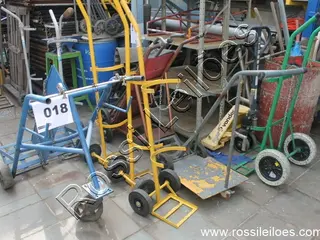 APROX. 20 CARRINHOS P/ TRANSPORTE DE CILINDROS NO ESTADO EM QUE SE ENCONTRA — leilão