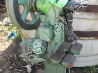PRENSA EXCÊNTRICA; CAP. 6 T — leilão