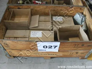 APROX. 97 ACIONADORES PVHC 24V E APROX. 42 ALAVANCAS DANFOSS — leilão