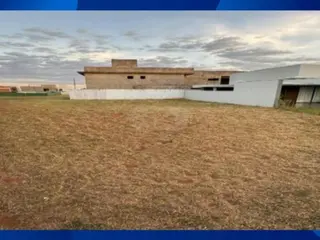 TERRENO - Próprio para construção, Rua dos Jardins, s/n, próximo ao antigo Clube da Telpe, Salgueiro/PE, Área de 900m² — leilão em Salgueiro/PE