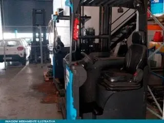 Carregadores de Bateria e Prateleiras para Armazenamento de Baterias — leilão em Jundiaí/SP (foto 14)
