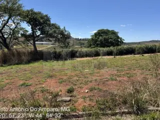 SANTO ANTÔNIO DO AMPARO/MG — Lote com área de 200m² no Residencial Ouro Branco — leilão em Santo Antônio do Amparo/MG