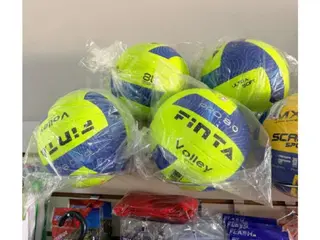FORMIGA/MG - 4 bolas de vôlei profissional Ultrasoft FINTA 8.0 — leilão em Formiga/MG