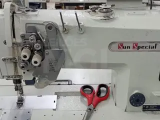 FORMIGA/MG - Maquina de costura, tipo duas agulhas, marca SUN SPECIAL — leilão em Formiga/MG