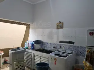 PIACATU/SP — Casa residencial e seus respectivo lote com área de 270,00m² — leilão em Piacatu/SP (foto 7)