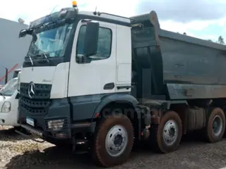 ITAÚNA MG - CAMINHÃO MERCEDES BENZ AROCS 4851 K 8X4 CAÇAMBA - ANO 2021/2021 — leilão em Itaúna/MG