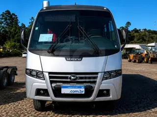 ITAÚNA/MG- MICRO-ONIBUS MARCOPOLO VOLARE V8L 4X4 ON 2023/2024- PA13374 — leilão em Itaúna/MG