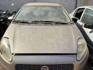 JUSSARA/GO - FIAT PUNTO ATTRACTIVE - CIRCULÁVEL - 2011/2011 - SN0000226 — leilão em Jussara/GO (foto 6)