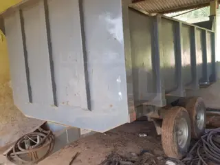 ITAMONTE/MG - Carreta agrícola forrageira da marca METAL MAX — leilão em Itamonte/MG
