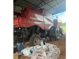GOIATUBA/GO - Colheitadeira de grãos marca CASE — leilão em Goiatuba/GO