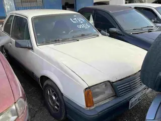 CAPIVARI/SP - VEÍCULO CONSERVADO - GM/MONZA SL - 1989/1990 — leilão em Capivari/SP