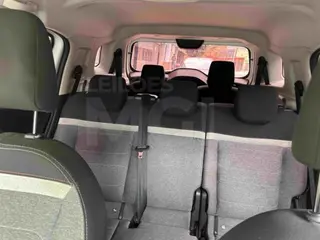 VIEIRAS/MG - Citroën C3 Aircross Feel Pack 7 Lugares, 2024/2025, FLEX, BRANCA — leilão em Vieiras/MG (foto 8)