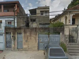 RIO DE JANEIRO/RJ -[Fração de 50% sobre] casa com área 36,00m² no Vigário Geral. — leilão em Rio de Janeiro/RJ