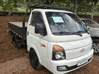 ITAÚNA/MG- HYUNDAI HR HDB 2015/2016- BC00051 — leilão em Itaúna/MG (foto 11)