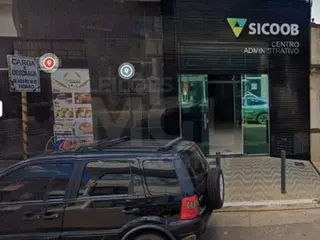 DORES DO INDAIÁ/MG- EDIFICAÇÃO COMERCIAL NO CENTRO — leilão em Dores do Indaiá/MG