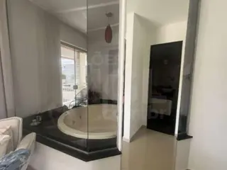 ITAPERUNA/RJ – Casa com 233,70 m² de área construída, situada no bairro Presidente Costa e Silva — leilão em Itaperuna/RJ (foto 8)