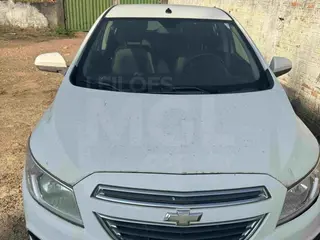 TEIXEIRÓPOLIS/GO - Chevrolet Onix 1.0MT LT, 2015/2015, FLEX, BRANCA — leilão em Teixeirópolis/RO