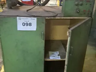 1 PC - ARMARIO DE ACO 2 PORTAS — leilão