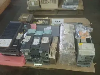 1 PC - SERVO DRIVE AC 1,0 KW A REPARAR — leilão (foto 3)