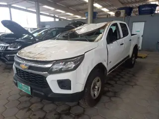 - Sucata Chevrolet S10 LS DD4 2022 2023 Diesel — leilão em Tijucas/SC