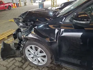 Volkswagen Jetta 2.0 2012 2013 Gas/Alc — leilão em Nova Santa Rita/RS (foto 6)