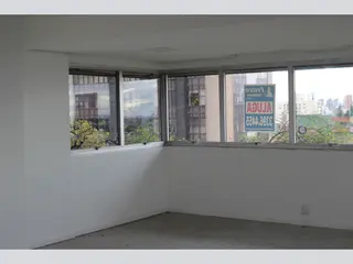 Sala - Porto Alegre - RS — leilão em Porto Alegre/RS