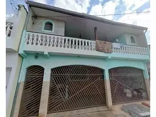 Casa, situada na Rua Victorino Dante, nº 200, Lote 32 da Quadra 16, Jardim Bom Jesus. Área de terreno: 250,00m², Área construída estimada: 303,00m².… — leilão em Pirapora do Bom Jesus/SP