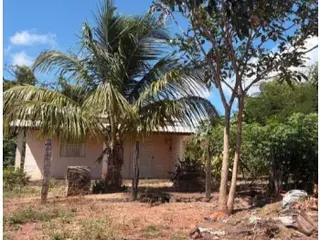 Rua Baima Júnios, nº 240. Terreno e suas benfeitorias. Áreas totais: terreno: 712,50m², e construída estimada: 77,83m² (construção não averbada no RI).… — leilão em João Lisboa/MA