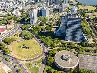Endereço do Imóvel: RUA CORTICEIRA, 551, LOTEAMENTO JARDINS DA HÍPICA, HÍPICA, Porto Alegre, RS, 91755-654 CASA, Padrão, OCUPADO. Área(s): 140 m² de área de… — leilão em Porto Alegre/RS (foto 3)