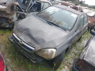 CORSA SEDAN PREMIUM — leilão em Campos do Jordão/SP