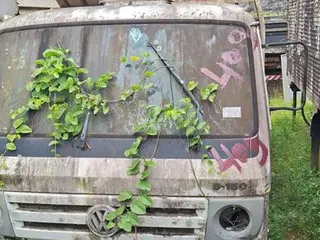 8 150E DELIVERY — leilão em Campos do Jordão/SP