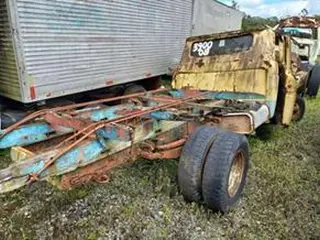 F 350 — leilão em Campos do Jordão/SP