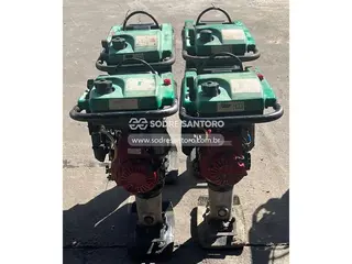 4 compactadores de solo wacker a gasolina — leilão