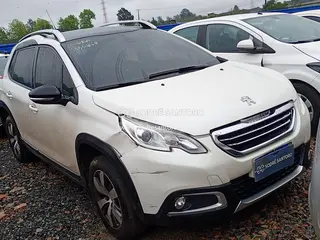 peugeot - 2008 griffe eat6 — leilão em Curitiba/PR